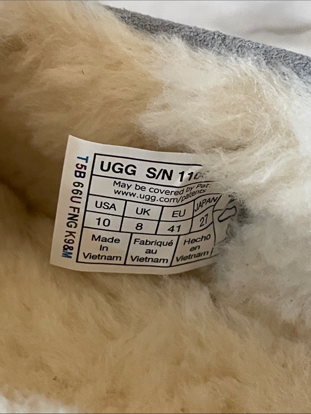 Ugg slippers - Picture 5 of 6